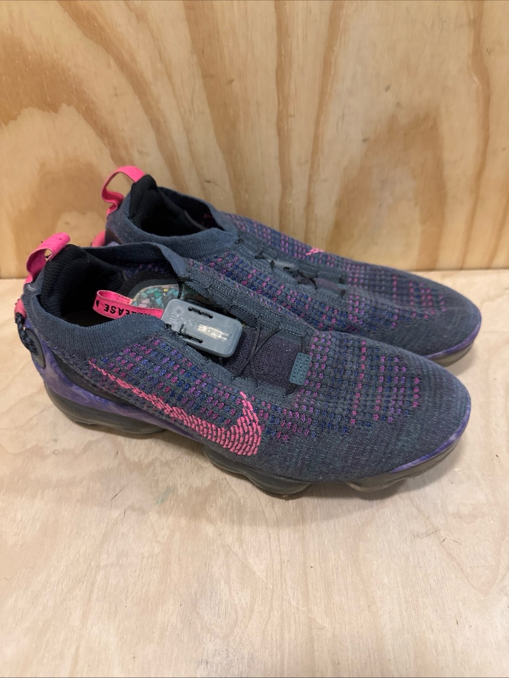 Nike Women's Air Vapormax 2020 Flyknit Dark Raisin Pink CV8821 502 Size 10